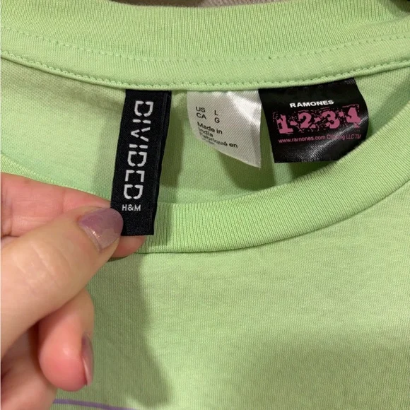 H&M Divided Light Green Graphic Tee - Picture 2 of 3